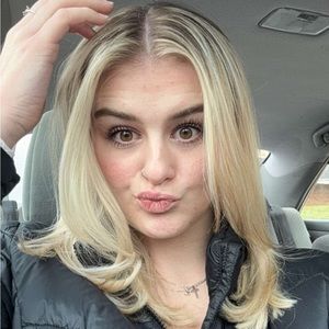 Meet your Posher, Allison